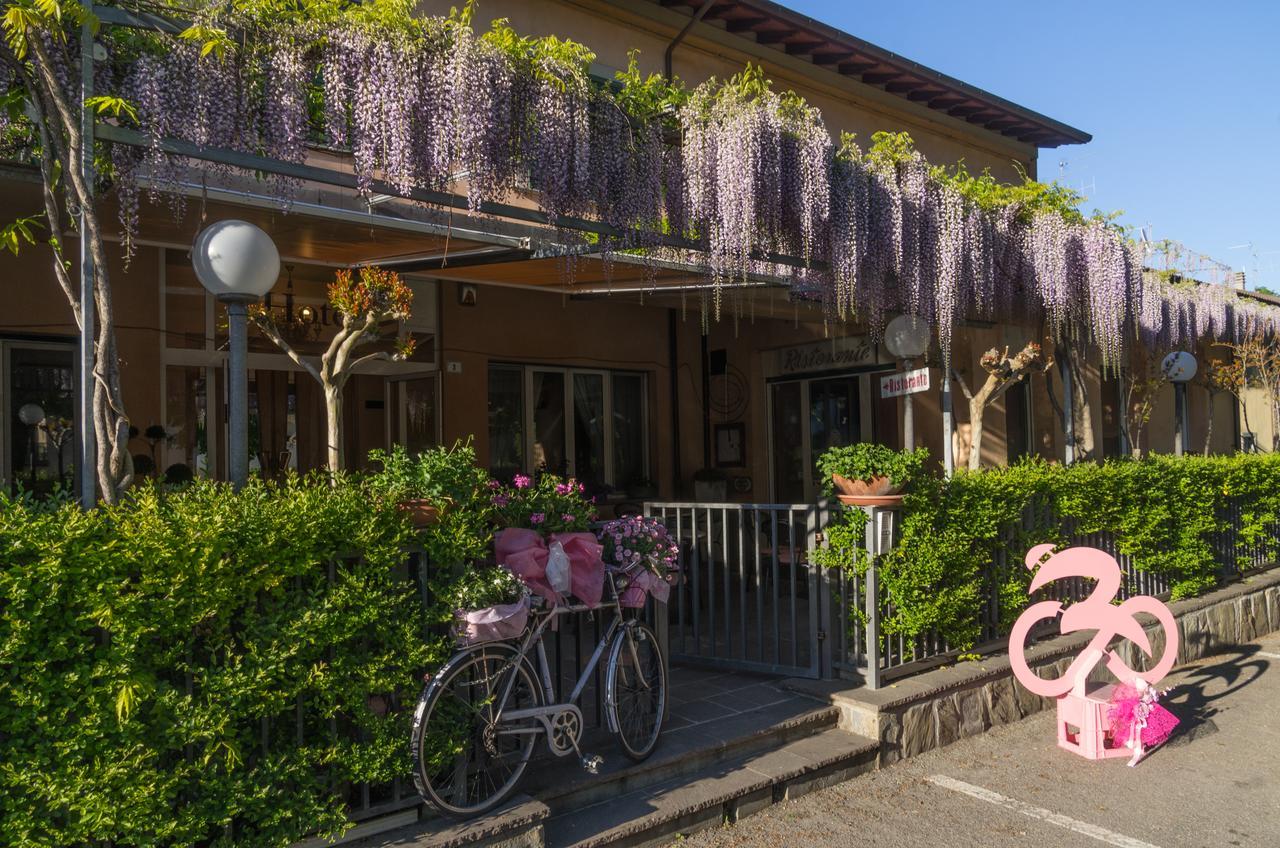 Hotel Ristorante Bologna San Piero in Bagno Dış mekan fotoğraf