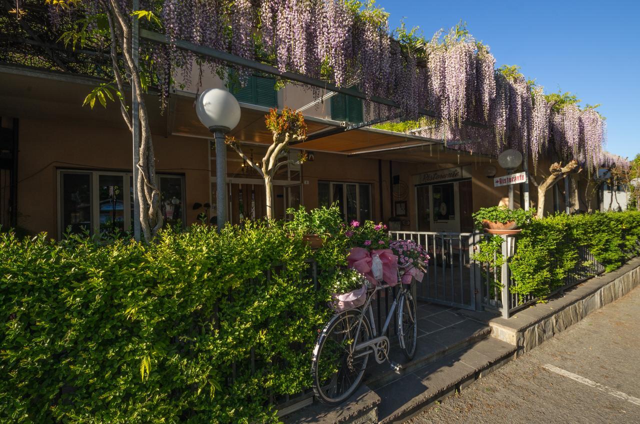 Hotel Ristorante Bologna San Piero in Bagno Dış mekan fotoğraf